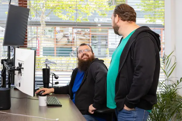 Mensen helpen met IT&hellip; Dat is waar Peter het voor doet